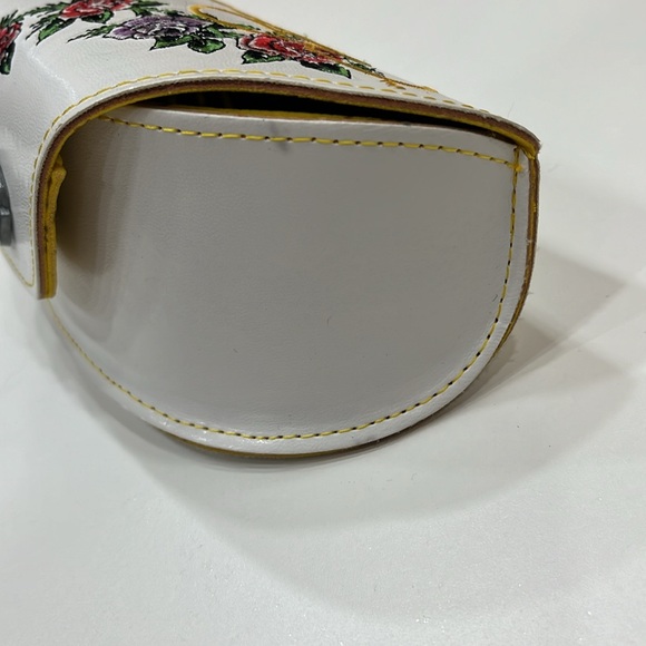 Y2K Leather Ed Hardy Sunglass Case - Picture 10 of 10